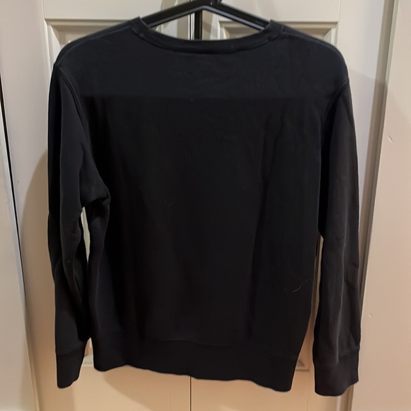 Uniqlo x Kaws Pull Over In Black collaboration - Picture 4 of 4